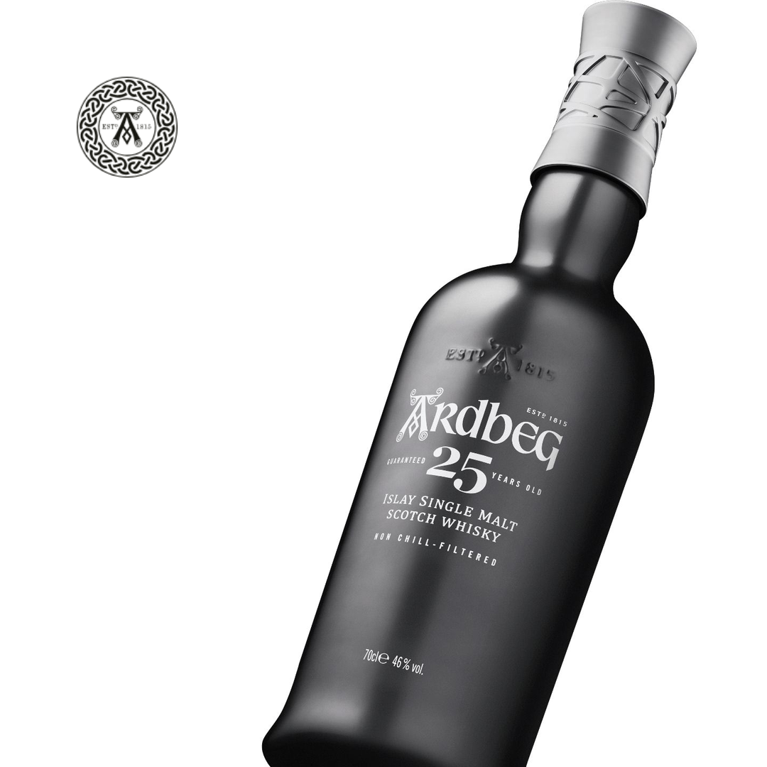 【正規品】アードベッグ　25年　46％ 《瓶 700ml×1本》