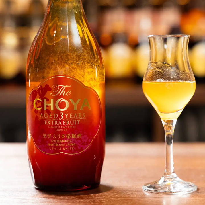 ザ・チョーヤ エイジド・スリーイヤーズ エクストラ・フルーツ  700ml | 世界No.1受賞の本格梅酒