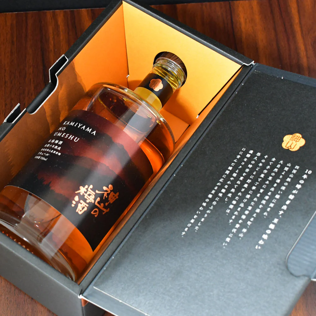 （10月15日に発送）神山の梅酒　長期10年熟成原酒（化粧箱入り）｜＜数量限定＞