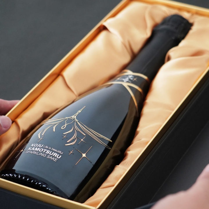 【クラマスター2025 金賞】賀茂鶴　光壽（こうじゅ） SPARKLING SAKE（発泡性　瓶内二次発酵純米酒）　化粧箱入　750ml｜クール配送